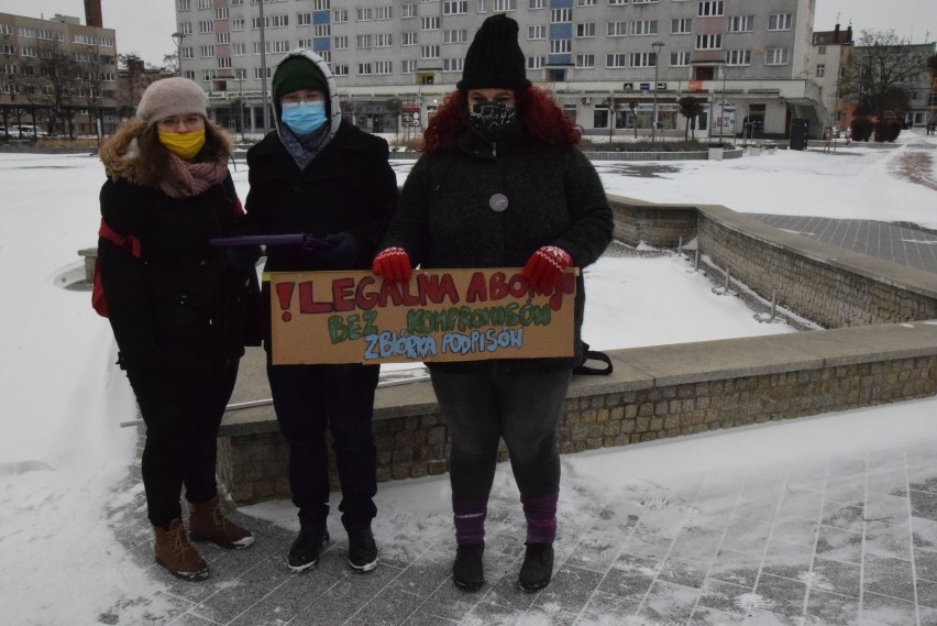 Dziś kolejna akcja Oleśnickiego Strajku Kobiet. Start w samo południe 