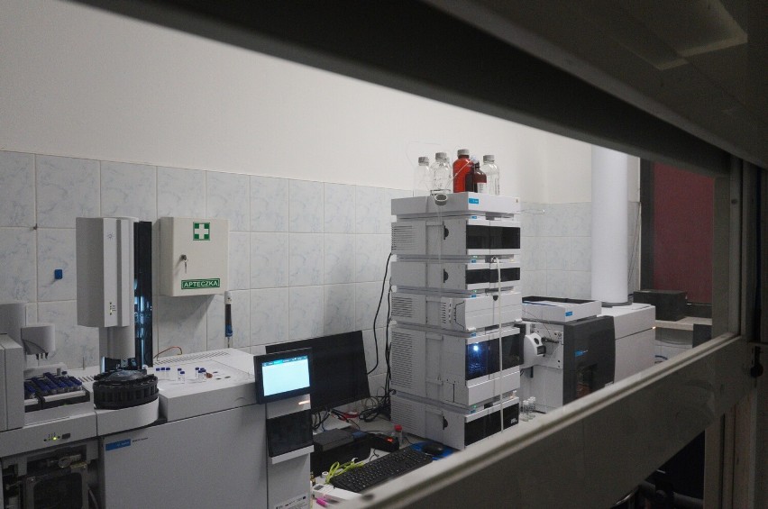 Naukowcy Politechniki Lubelskiej kupili za 2,4 miliona zł tandemowy spektrometr mas. Co to takiego?