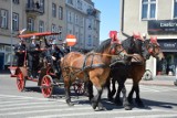 Kartuzy. Strażacka parada z okazji 25-lecia PSP i 55-lecia zawodowej straży pożarnej ZDJĘCIA, WIDEO