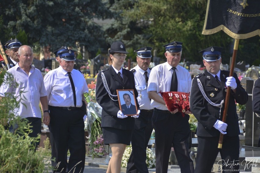 KROTOSZYN: Ostatnie pożegnanie druha Zenona Bielawnego. Spoczywaj w pokoju! [ZDJĘCIA]