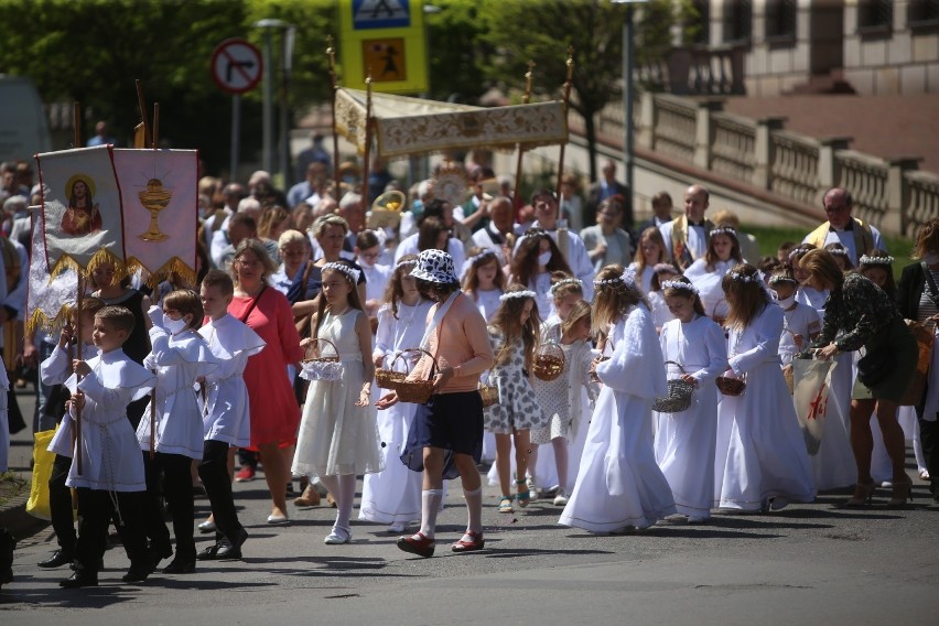 Procesja Bożego Ciała w Dąbrowie Górniczej

Zobacz kolejne...