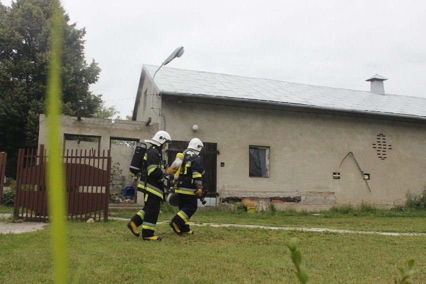 Pożar w klasztorze - ćwiczenia łódzkich strażaków w Łagiewnikach [ZDJĘCIA]