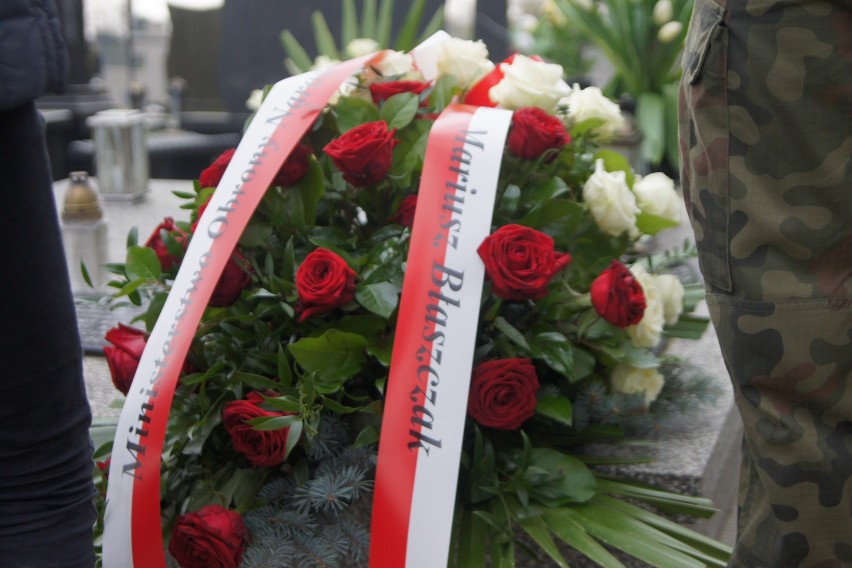 Obchody 9. rocznicy katastrofy smoleńskiej. W Kaliszu oddali cześć Gabrieli Zych. ZDJĘCIA
