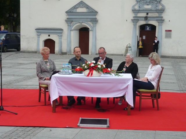 W ubiegłym roku podczas Narodowego Czytania na  chełmińskim rynku można było posłuchać „Lalki” Bolesława Prusa.