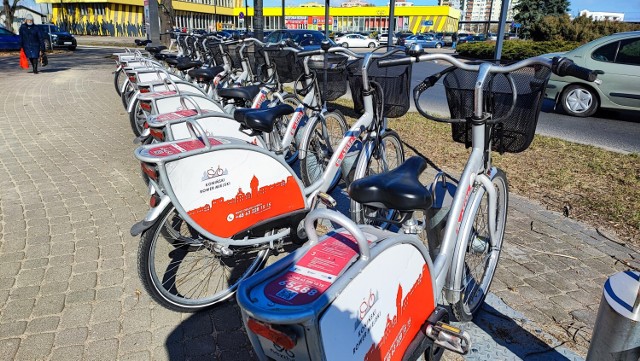 Mieszkańcy Konina znowu będą mogli korzystać z rowerów miejskich. Już od 8 marca ruszył czwarty sezon na 11 stacjach dostępne będzie 95 rowerów.