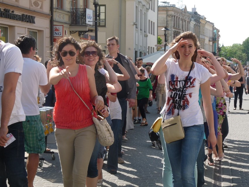Flash mob'em promowali lubelski Koncert Chwały (ZDJĘCIA)