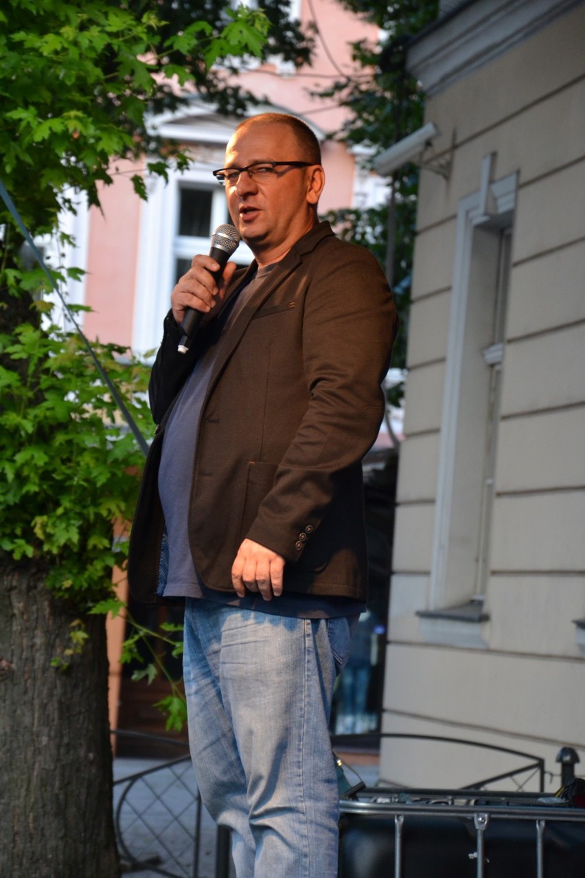  Stand-up na deptaku: Grzegorz Halama o kobietach, małżeństwie, kredytach...[zdjęcia, wideo]