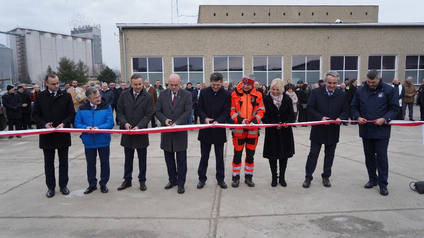 Uroczyste otwarcie nowej siedziby pogotowia ratunkowego w Ząbkowicach Śląskich 
