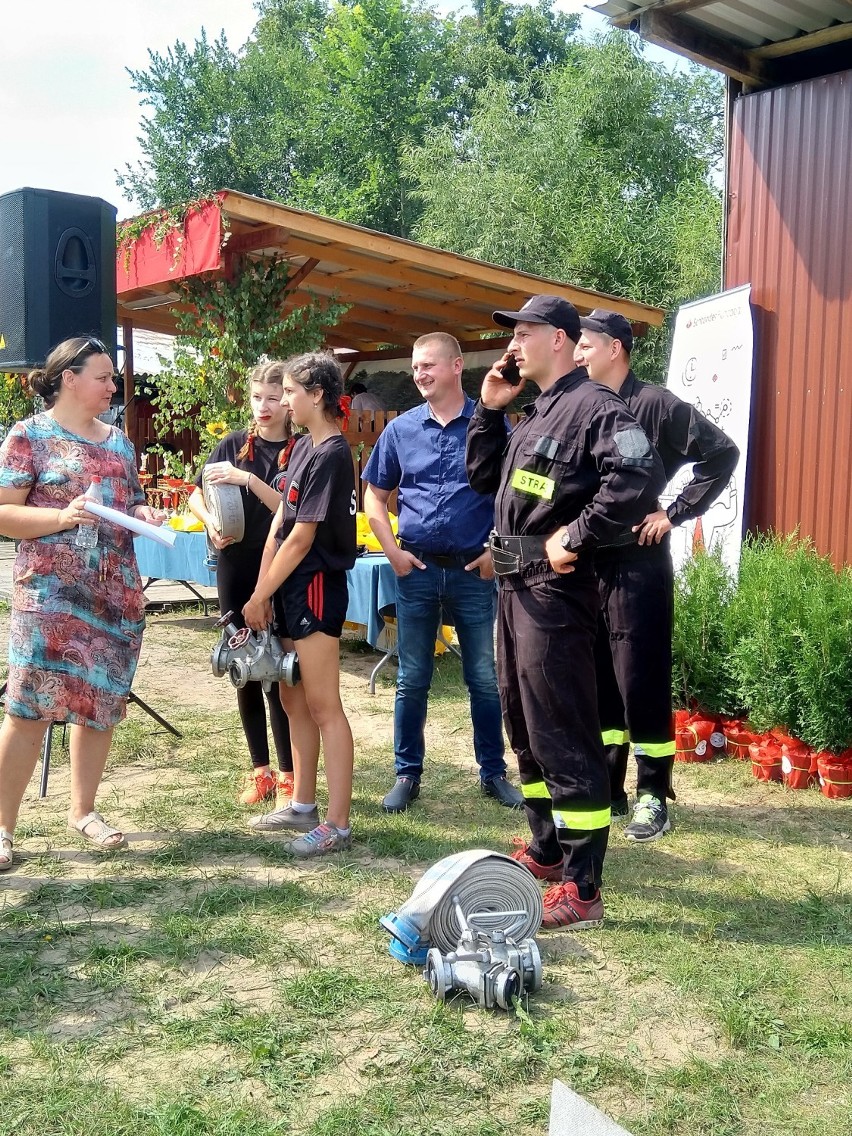 Strażacy rywalizowali na zawodach pożarniczych w Hołodach. [zdjęcia] 