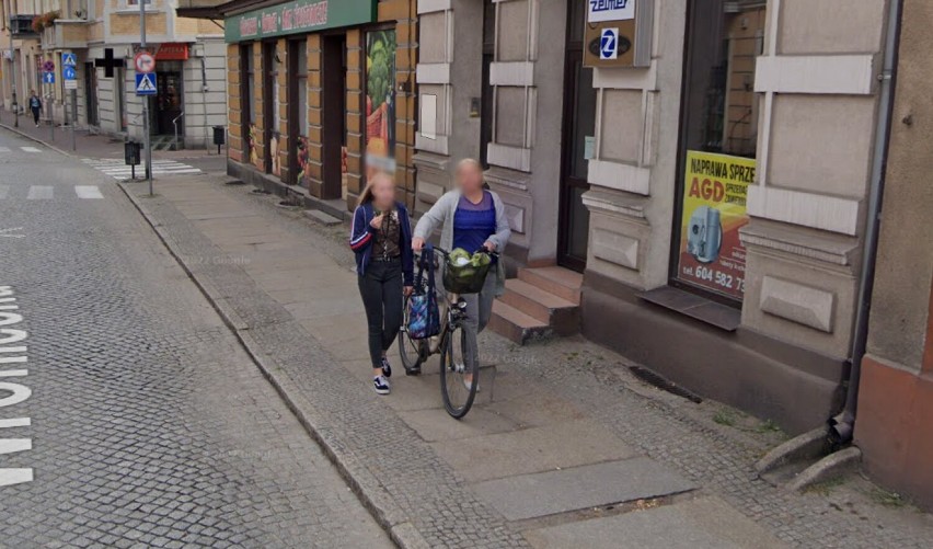Szamotulanie przyłapani przez kamerę! Może ty też jesteś na zdjęciach Google Street View? Sprawdź!