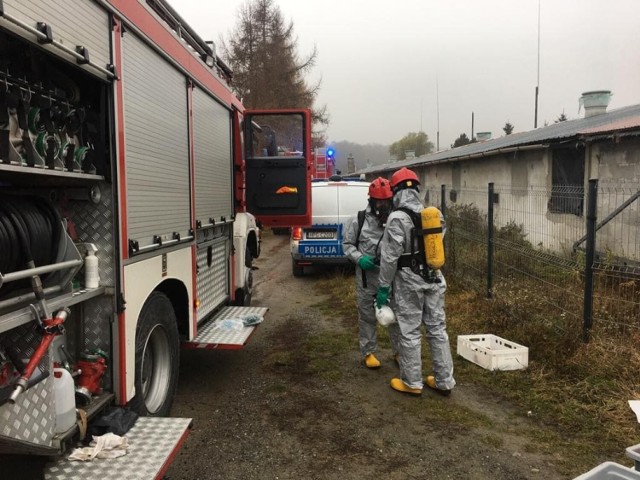 Do Łękawicy skierowanych zostało kilka zastępów straży pożarnej. Na miejscu pracują policjanci i prokurator
