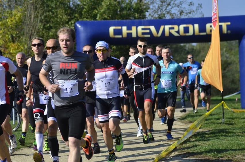 Duatlon Xdu 2014: Biegali i jeździli w Lasku Marcelińskim...