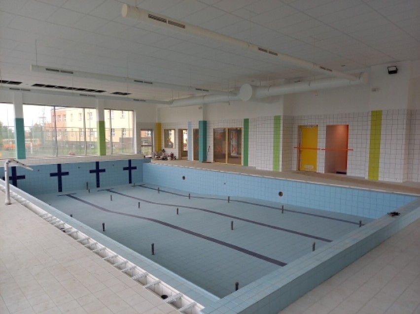 To nowy basen w regionie! Budowa krytej pływalni w Gromadce jest już na finiszu