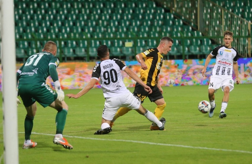 Jesienią na Bukowej GKS zremisował z Sandecją 1:1....