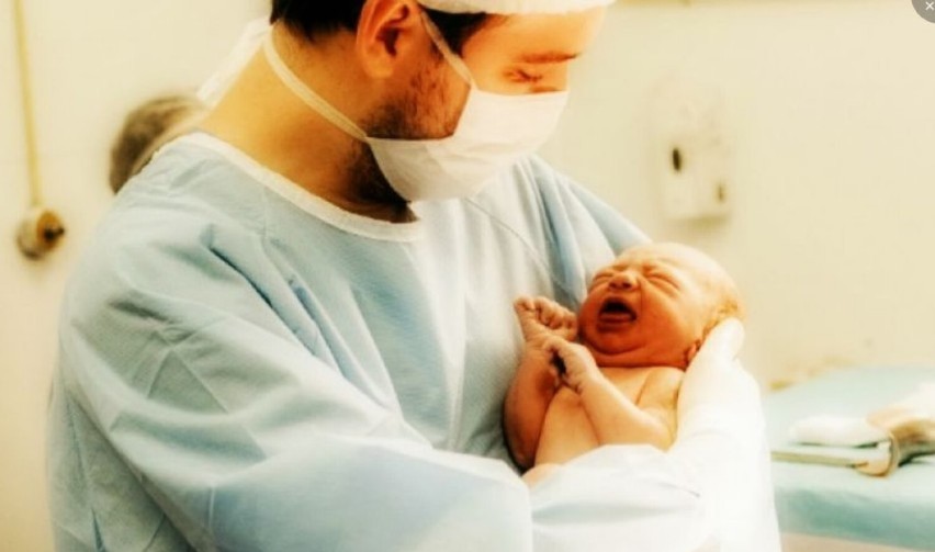 W szpitalu w Bełchatowie wznowiono porody rodzinne/zdjęcie...