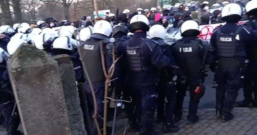 Starcia z policją w Krośnie Odrzańskim.