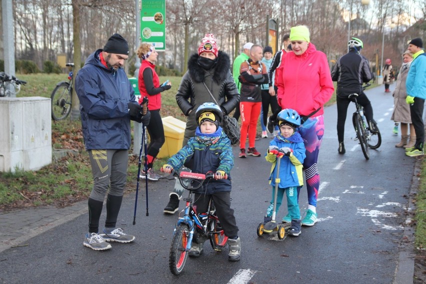 Akcja charytatywna "Złoty na kilometr" - trasa wokół złotowskiej promenady