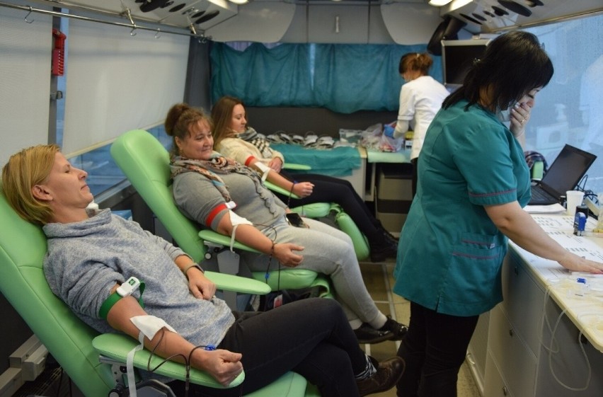 Na ostatnią w tym roku akcję krwiodawstwa w Rzgowie zgłosiło ponad 60 osób
