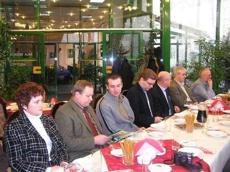 Jedno ze spotkań z rolnikami zajmującymi się uprawą pieczarek odbyło si w Grodzisku Wlkp.  Fot. B. Stasik