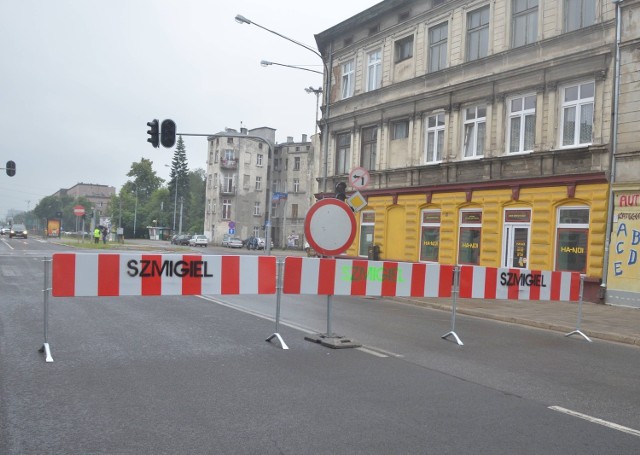 Poranek 1 lipca na ulicach w centrum Łodzi