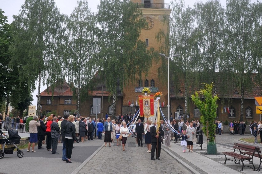 W Polsce tradycyjne uroczystości związane ze świętem Bożego...