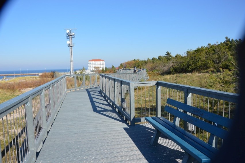 Darłowo - atrakcje: Kładka widokowo - spacerowa nad Bałtykiem