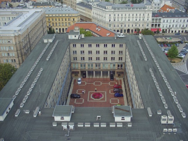 Na warszawskim budynku powstanie jedna z największych inwestycji fotowoltaicznych