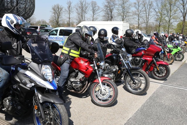 Parada motocyklowa MotoStrefa Tourist, czyli otwarcie sezonu motocyklowego w Zabrzu.