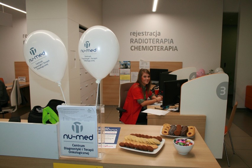 Dzień otwarty w centrum onkologii w Tomaszowie. Mieszkańcy miasta zwiedzali szpital