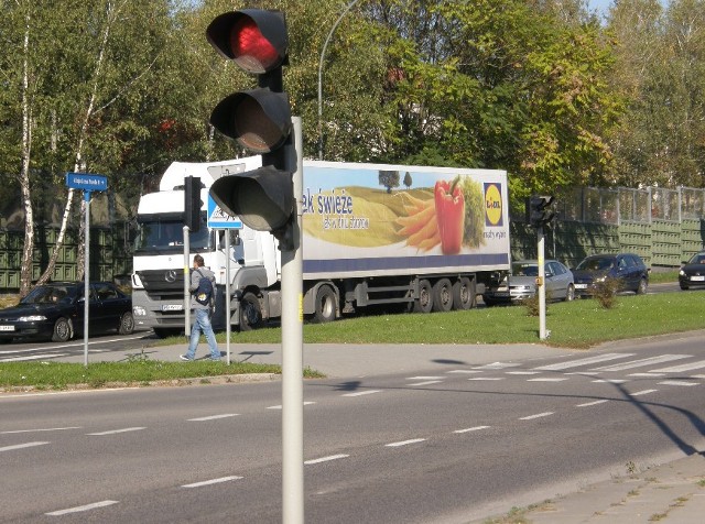 Jeśli miasto spełni swoje groźby, ciężarówki nie będą miały prawa wjazdu na Jana Pawła II