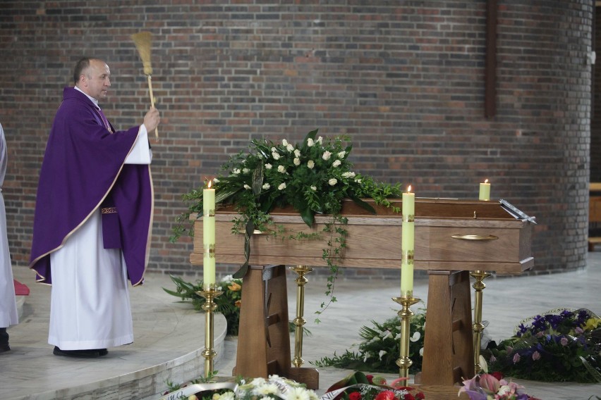 Pogrzeb Jacentego Jędrusika odbył się w czwartek. Aktor...