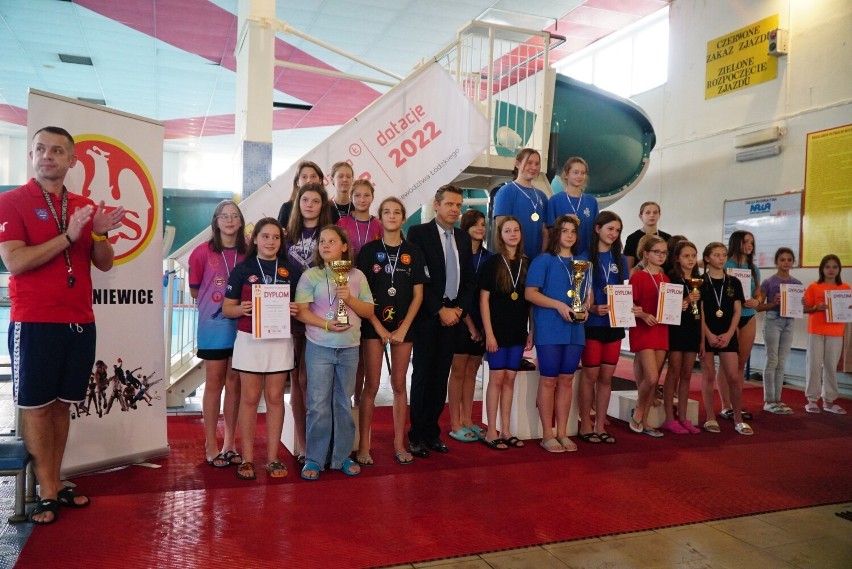 Igrzyska Dzieci oraz Igrzyska Młodzieży w pływaniu odbyły się w Skierniewicach