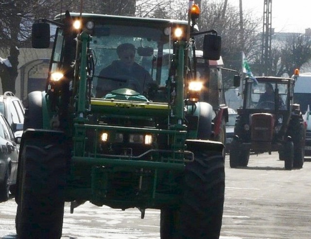 Protest rolników na DK 12 w poniedziałek 9 lutego pod Błaszkami