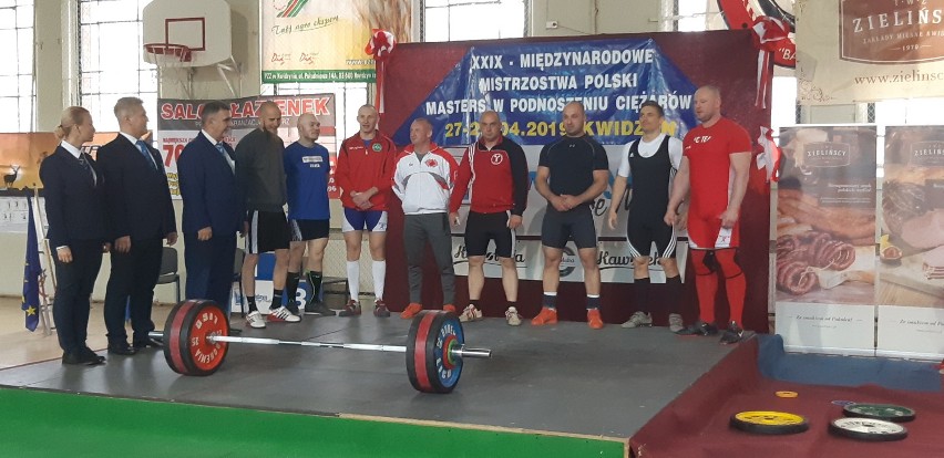Mamy złoto!!! Zawodnik LKS Żuławy zdobył złoty medal na Międzynarodowych Mistrzostwach Polski Masters w Podnoszeniu Ciężarów