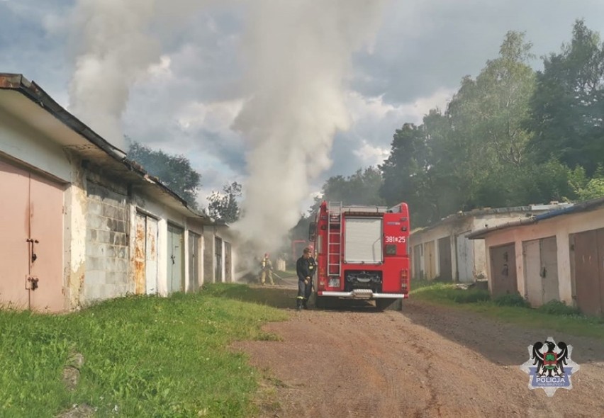 Włamał się do garażu, okradł go, a potem podpalił