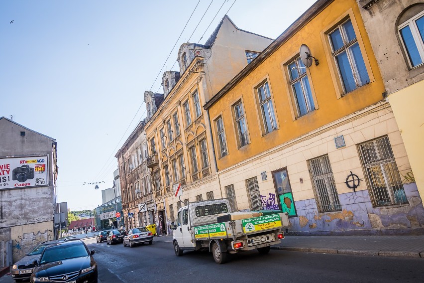 Z powodu budowy przyłącza ciepłowniczego ul. Warmińskiego na...