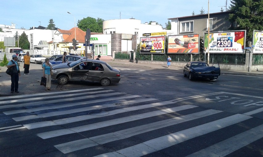 Wypadek w Kaliszu u zbiegu ulic Polnej i Legionów