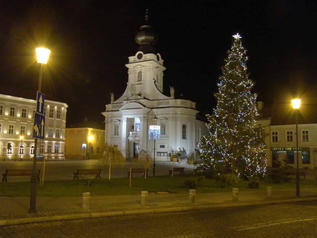 Wadowice przystrojone świątecznie