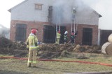 Groźny pożar stodoły w Zdziechowie [FOTO, FILM]