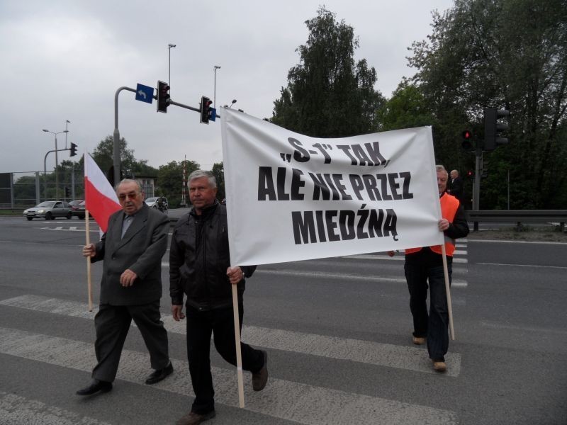 Protest na DK1 w Pszczynie. Mieszkańcy Miedźnej nie chcą...