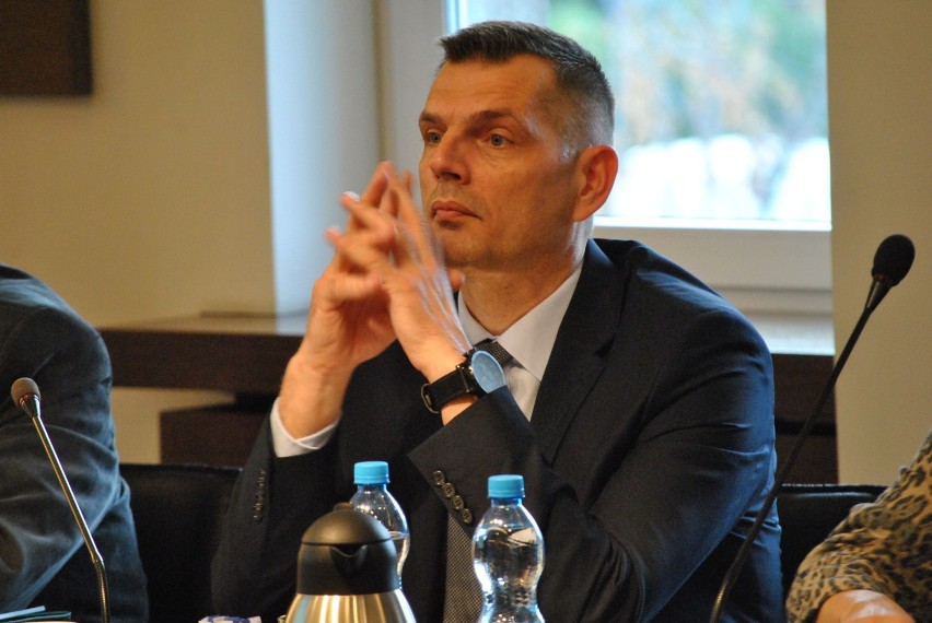 Janusz Mrozkowiak przewodniczącym rady powiatu