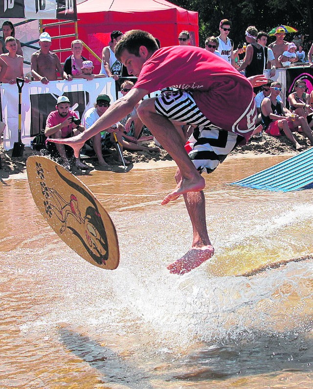 Skimboarding - bardzo widowiskowy sport