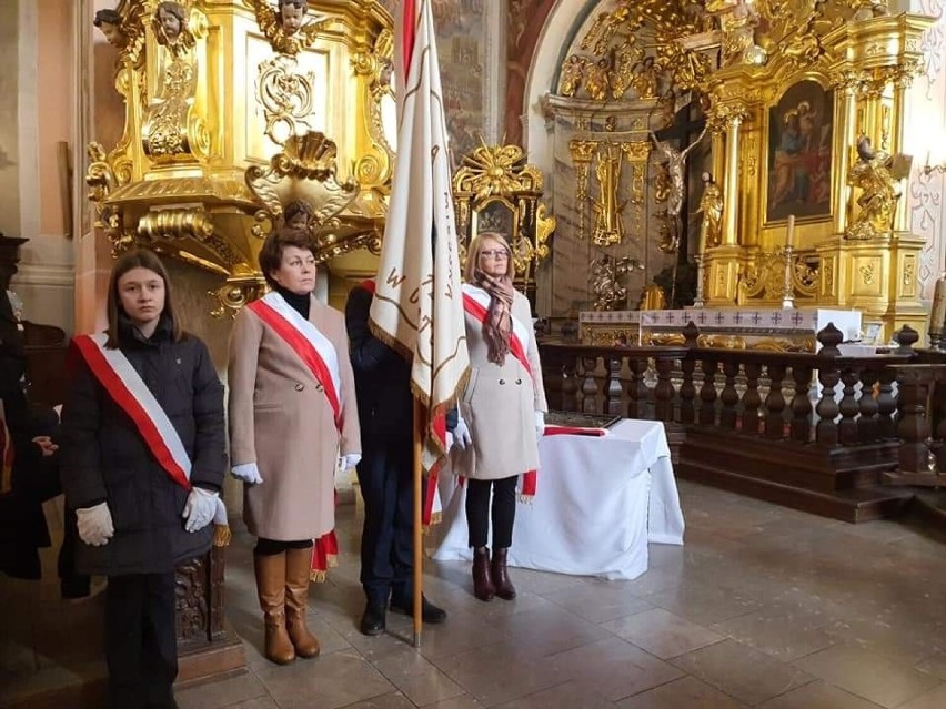 Uroczysta msza i pobłogosławienie tablicy pamiątkowej w 80. rocznicę odbicia więźniów z opatowskiego więzienia