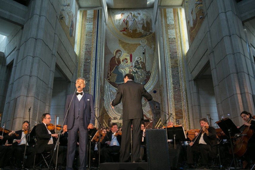 Włoski tenor Andrea Bocelli zaśpiewał w Krakowie. To był wspaniały koncert, którego się nie zapomina