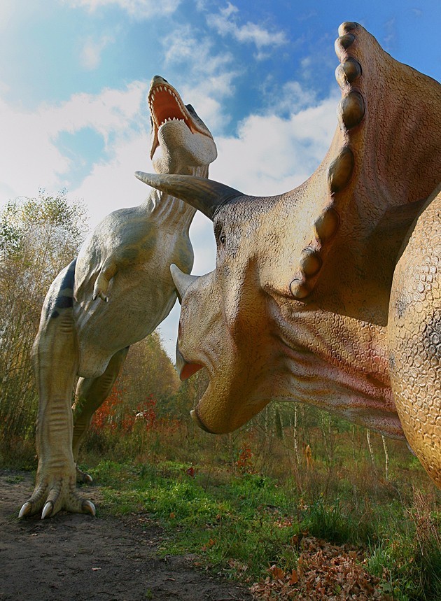 Tyranozaur - jeden z największych lądowych drapieżników w...