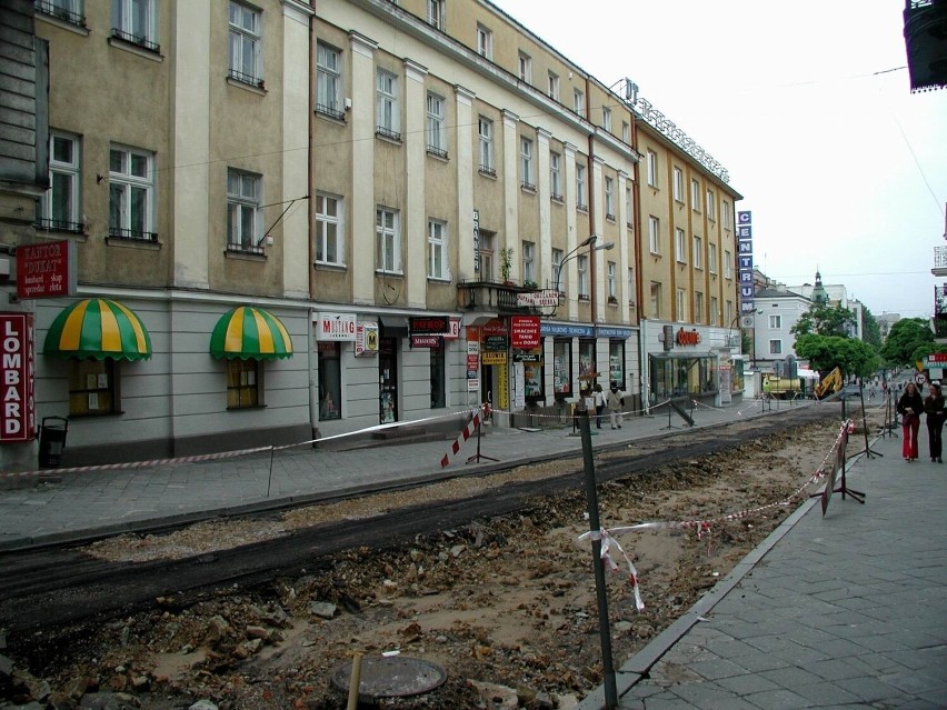 Ulica Sienkiewicza w czasie remontu.