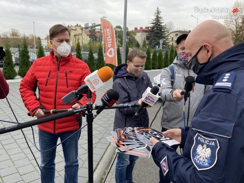 Częstochowscy policjanci otrzymali specjalne piktogramy