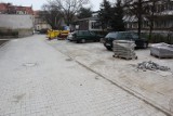 Podwórze przy ul. Anielewicza w Legnicy już po remoncie. Koszt to 1,5 mln zł