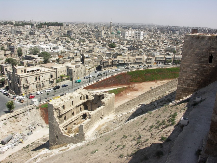 Syria, Aleppo, widok na panoramę miasta z cytadeli (Aleppo w...