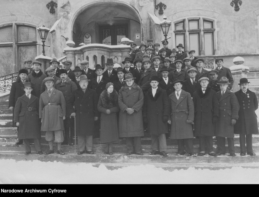 Fotografia grupowa uczestników kursu.


rok/lata:1933